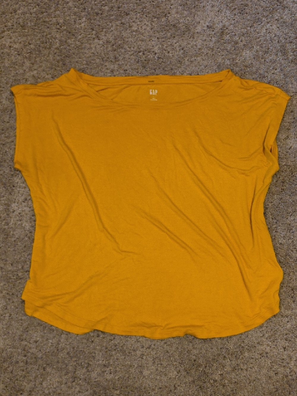 GAP Short Sleeve Tee in Mustard